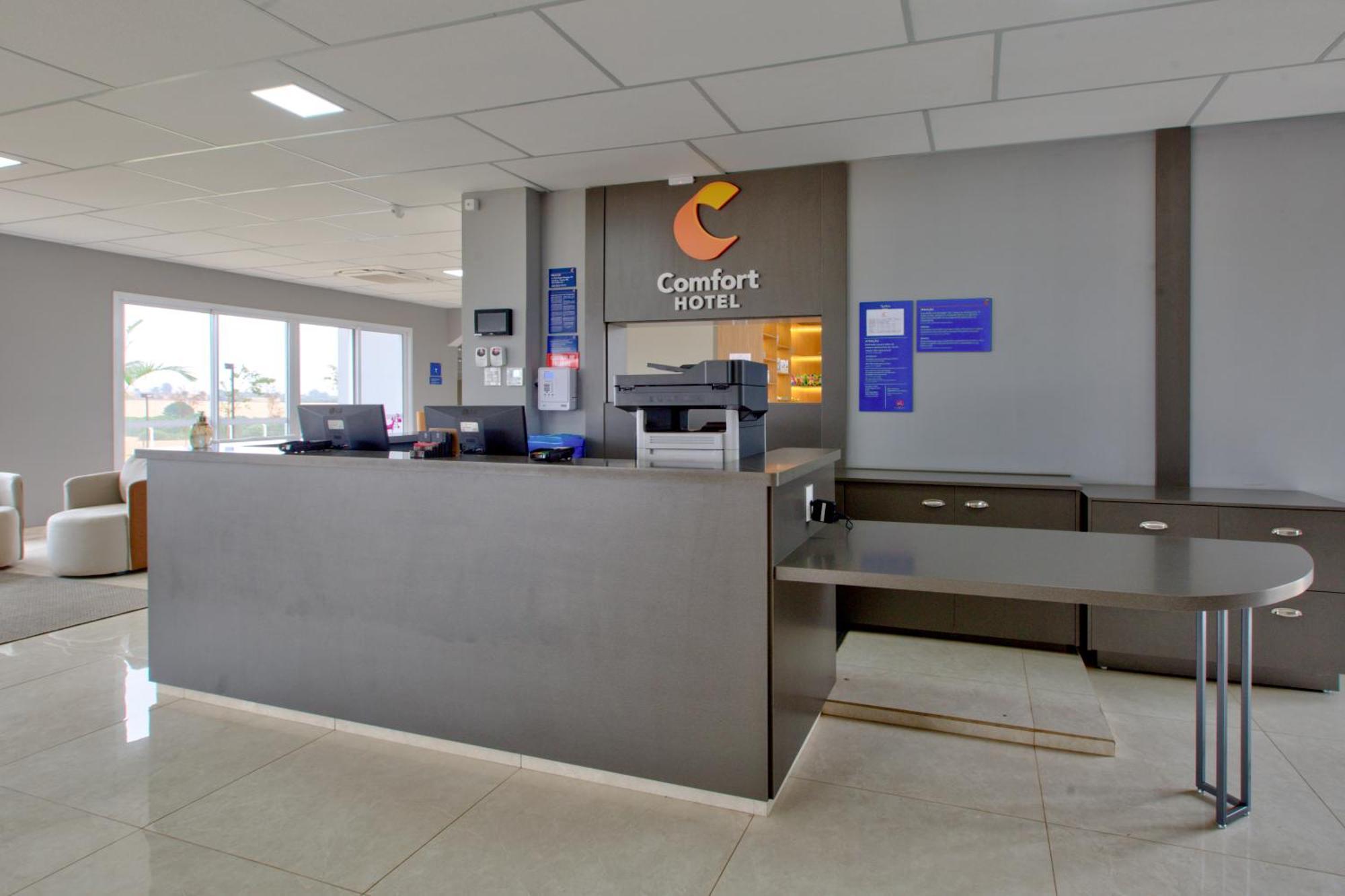 Comfort Hotel Serra Da Canastra Сан-Жуан-Батиста-ду-Глория Экстерьер фото