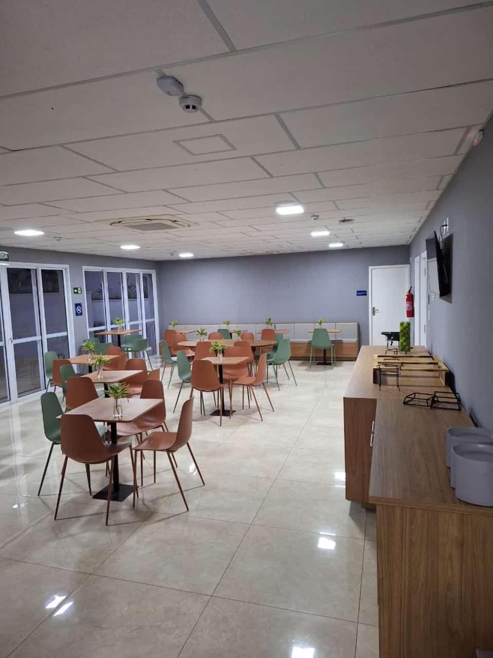 Comfort Hotel Serra Da Canastra Сан-Жуан-Батиста-ду-Глория Экстерьер фото