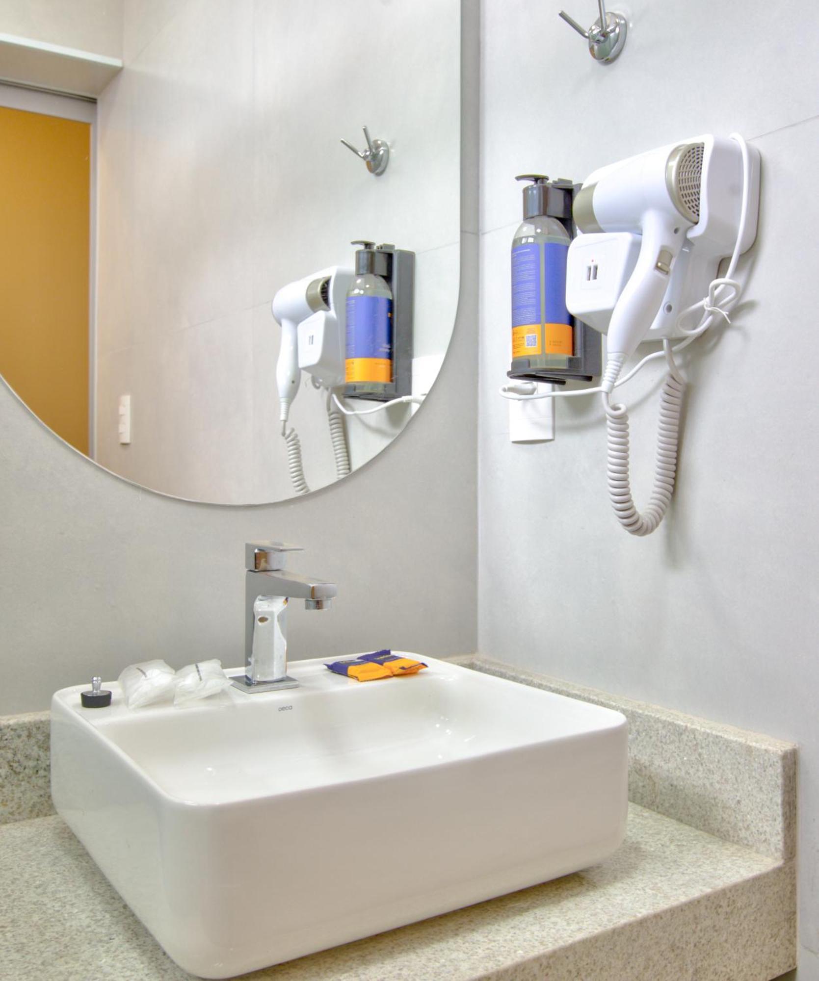 Comfort Hotel Serra Da Canastra Сан-Жуан-Батиста-ду-Глория Экстерьер фото