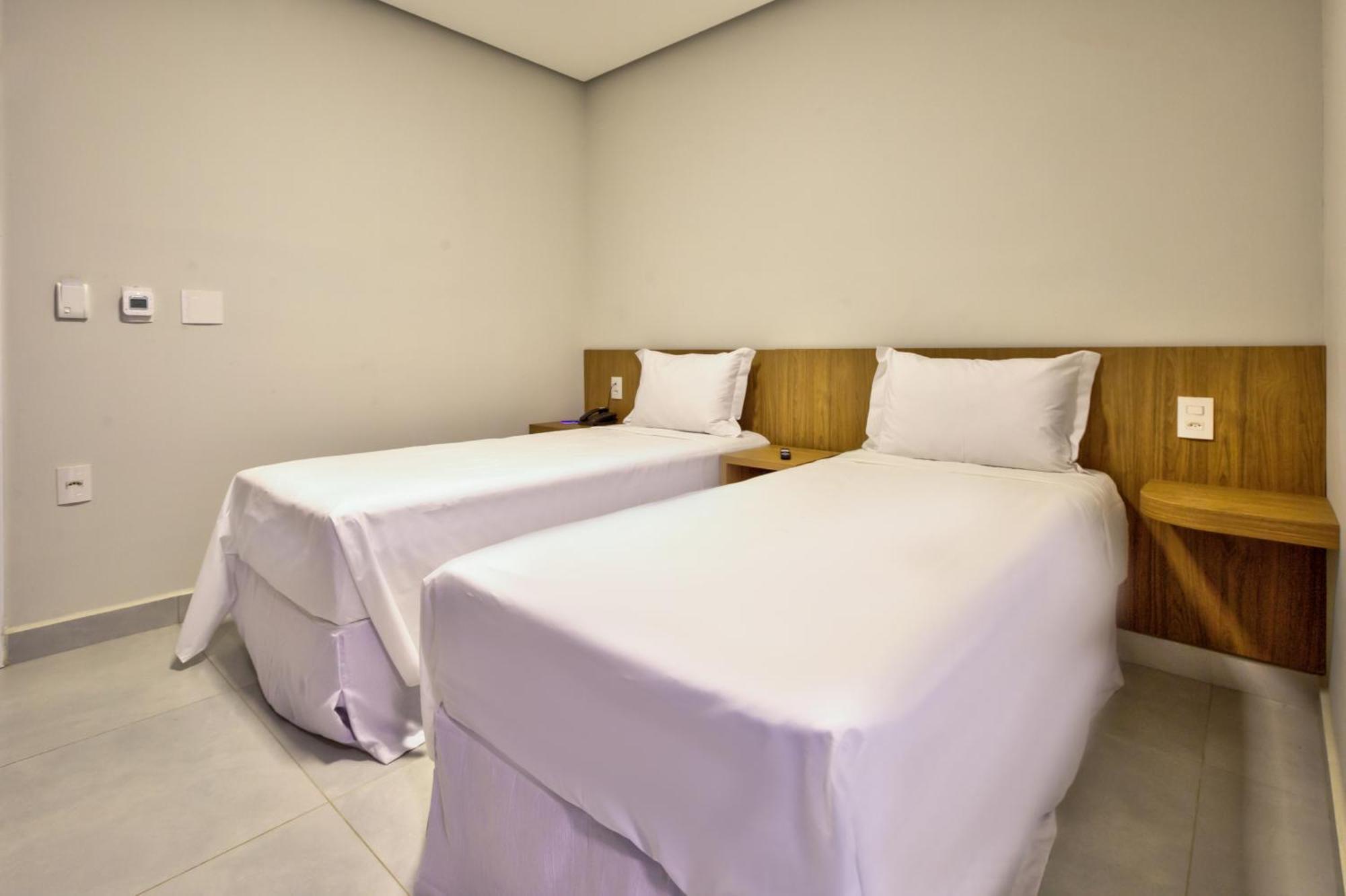 Comfort Hotel Serra Da Canastra Сан-Жуан-Батиста-ду-Глория Экстерьер фото