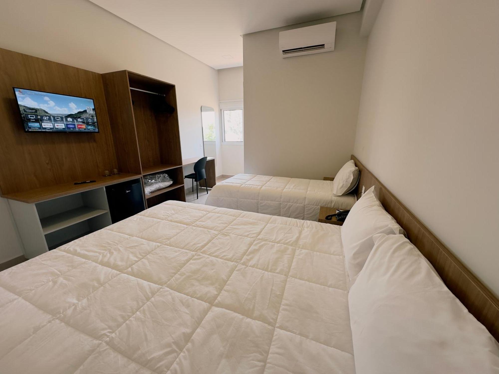 Comfort Hotel Serra Da Canastra Сан-Жуан-Батиста-ду-Глория Экстерьер фото